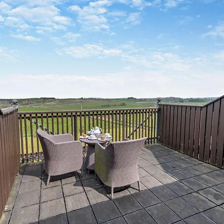 1 Bed In Penrith Oc-90300 *