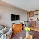 1 Bed In Penrith Oc-90300